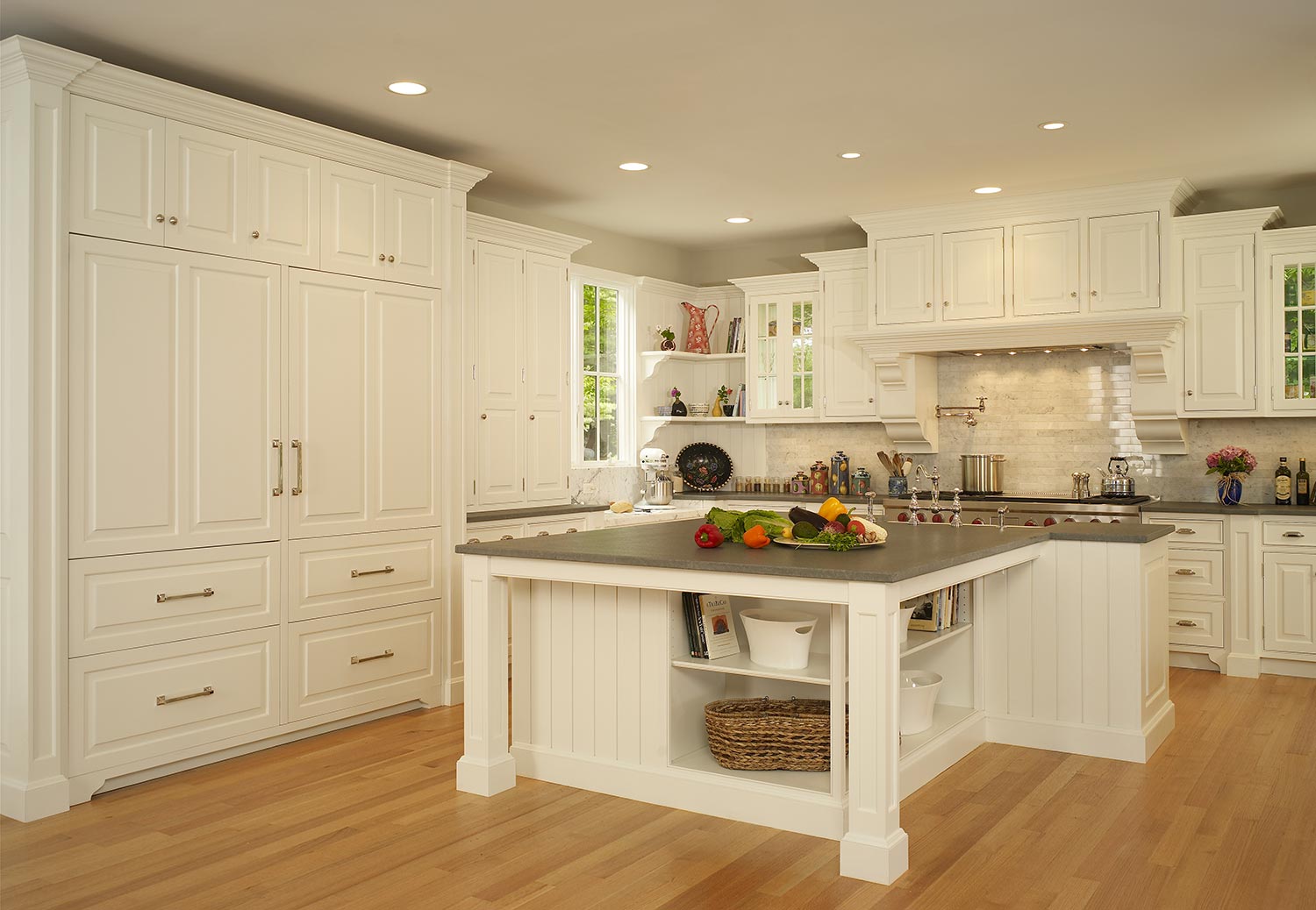 DRAPER♦DBS - Gallery - traditional-kitchen-white